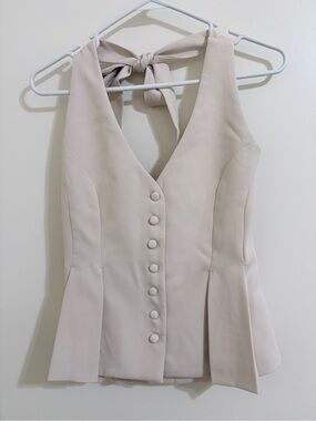 MABLE Cream Button-Front Sleeveless Top and Pants Set